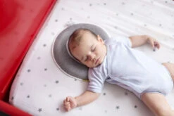 Babymoov Lovenest Premium Smokey Ergonomisch Hoofdkussentje A050224 10 Babymoov Lovenest Premium Smokey Ergonomisch Hoofdkussentje A050224 -Bekend Babyartikelen Winkel Babymoov Lovenest Premium Smokey Kussentje A050217 4