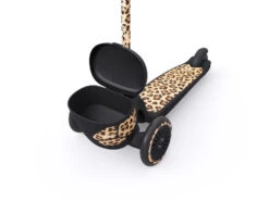 Scoot And Ride Leopard Highwaykick 2 Step SR-96524 -Bekend Babyartikelen Winkel Scoot and Ride Leopard Highwaykick 2 Step SR 96524 .4