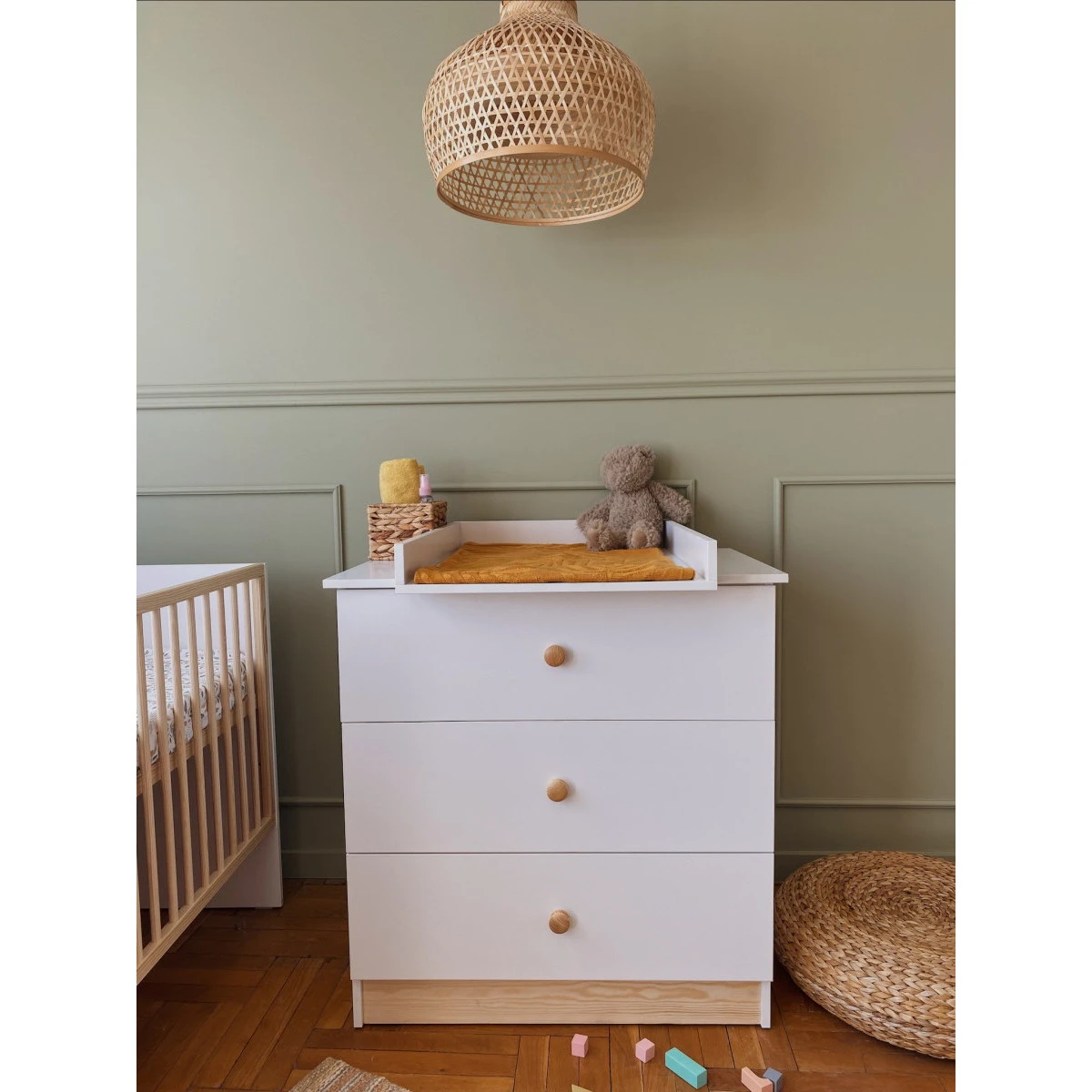 Babykamer Milly: Ledikant & Commode 16 Babykamer Milly: Ledikant & Commode - Afbeelding 14