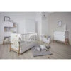 Bellamy Lotta Snow Babykamer: Ledikant/Juniorbed, Commode Met 6 Lades En 2-Deurskast -Bekend Babyartikelen Winkel bellamy lotta snow babykamer 1 6