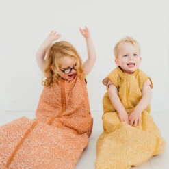 Briljant Minimal Terra 110 Cm Zomer Slaapzak 131R 7 Briljant Minimal Terra 110 Cm Zomer Slaapzak 131R -Bekend Babyartikelen Winkel briljant minimal okergeel 70 cm zomer slaapzak 132r 2 14 5