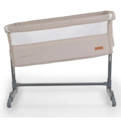 Cangaroo Connect Us Beige Wieg Aan Bed -Bekend Babyartikelen Winkel cangaroo connect us beige wieg aan bed 4