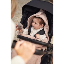 Jollein Grain Knit Wild Rose 3/5 Punts 0-9 Maanden Autostoel Voetenzak 025-811-67065 -Bekend Babyartikelen Winkel jollein grain knit wild 0 9 maanden autostoel voetenzak 025 811 67065 1