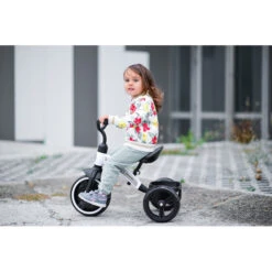 Lorelli Dallas White Driewieler 1005050-0007 -Bekend Babyartikelen Winkel lorelli dallas white driewieler 1005050 0007 3