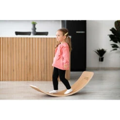 Luna Toys Houten Balansbord Met Grijs Vilt LU-37001 -Bekend Babyartikelen Winkel luna toys houten balansbord sfeer 2 1