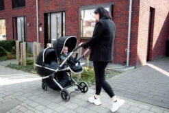 Ding Amigo Black/Silver Tweeling Kinderwagen Incl. 2 Autostoelen DI-191710 29 Ding Amigo Black/Silver Tweeling Kinderwagen Incl. 2 Autostoelen DI-191710 -Bekend Babyartikelen Winkel mamaloes di 191704 ding tandem stroller amigo lifestyle 08 2 1