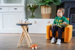 Ding Jamie Velvet Zwart Kinderfauteuil DI-34203 -Bekend Babyartikelen Winkel mamaloes ding jamie 02 5