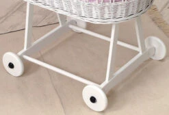 MamaLoes Grey Star De Luxe Wit Baby Wiegje 66759 9 MamaLoes Grey Star De Luxe Wit Baby Wiegje 66759 -Bekend Babyartikelen Winkel mamaloes grey star de luxe wit baby wiegje 3 1