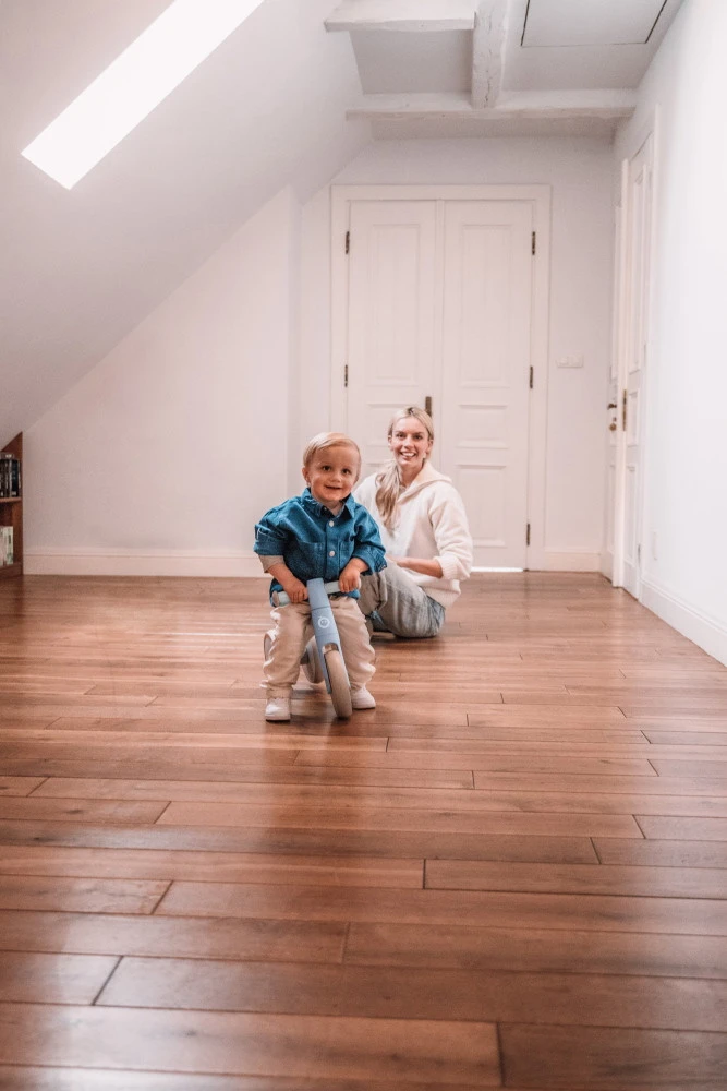 Momi Tedi Light Blue Mini Bike Loopfiets ROBI00037 12 Momi Tedi Light Blue Mini Bike Loopfiets ROBI00037 - Afbeelding 10