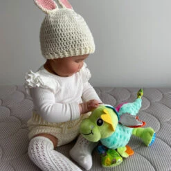 Playgro Sensory Friends Dusty Dragon Buggyspeeltje P0188473 -Bekend Babyartikelen Winkel playgro sensory friends dusty dragon buggyspeeltje p0188473 .8