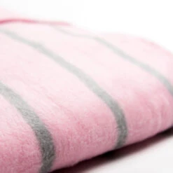 Zaffiro Grijs & Roze Gestreept 100 X 150 Cm Ledikantdeken 15403 -Bekend Babyartikelen Winkel zaffiro roze grijs gestreept 100 x 150 cm ledikantdeken 3